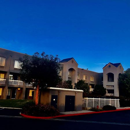 Surestay Hotel By Best Western Ontario Airport Esterno foto