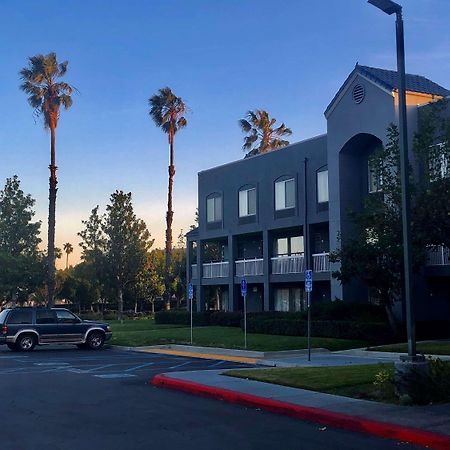 Surestay Hotel By Best Western Ontario Airport Esterno foto
